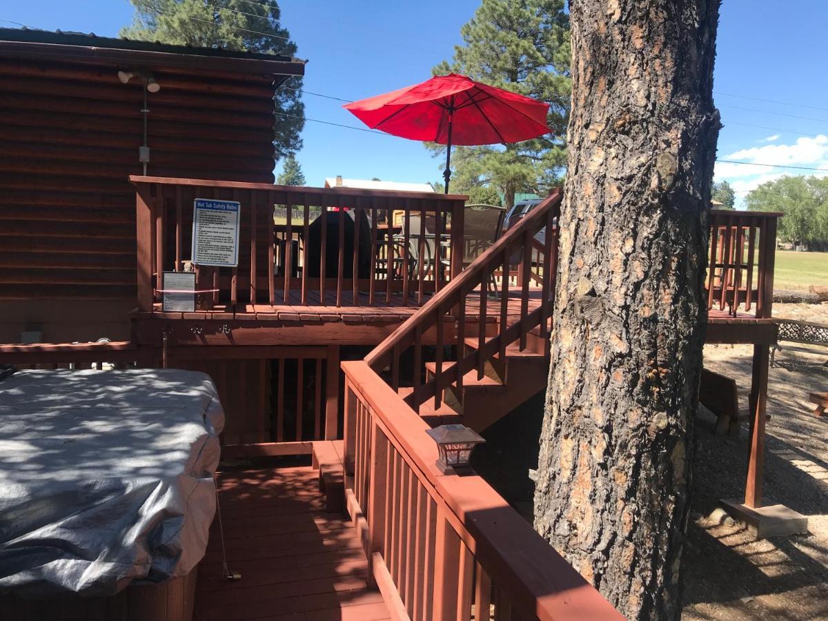 Gonzales Cozy Little Bear Cabin Рюидозо Екстериор снимка
